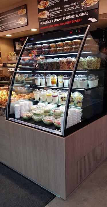Cafe Bakery Bonjour