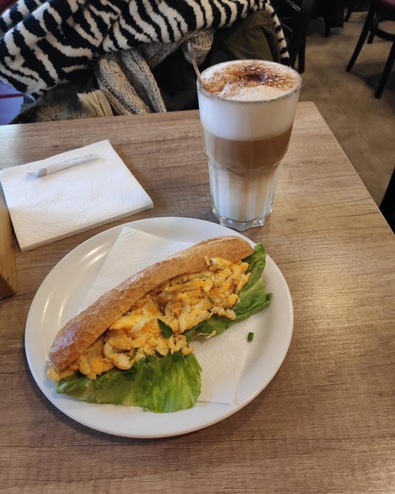 Cafe Bakery Bonjour