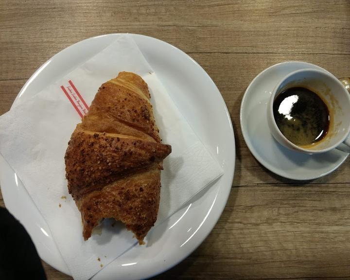 Cafe Bakery Bonjour