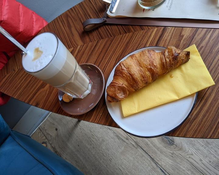 Cafe Nikan
