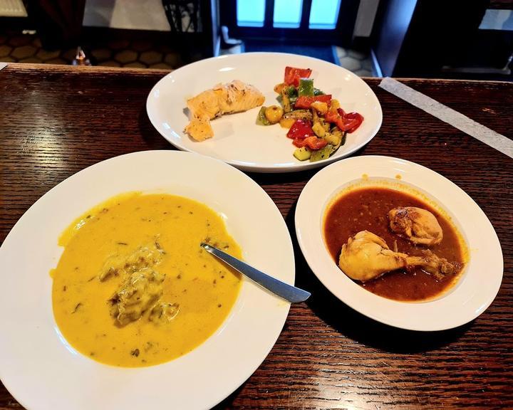 Royal's Food