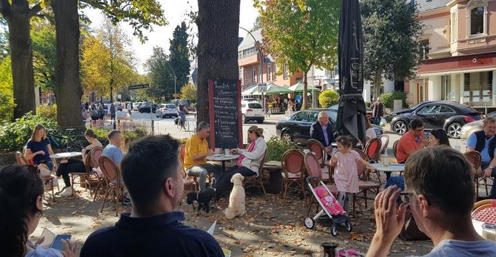 Chez Wilma - Cafe Bar & Petits Delices