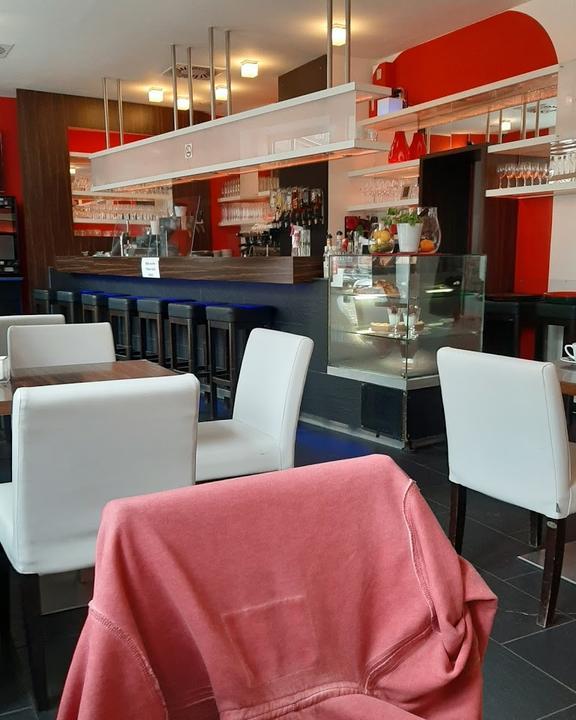 Cafe Carré