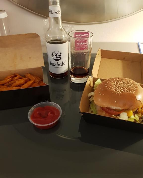 Upper Burger Grill