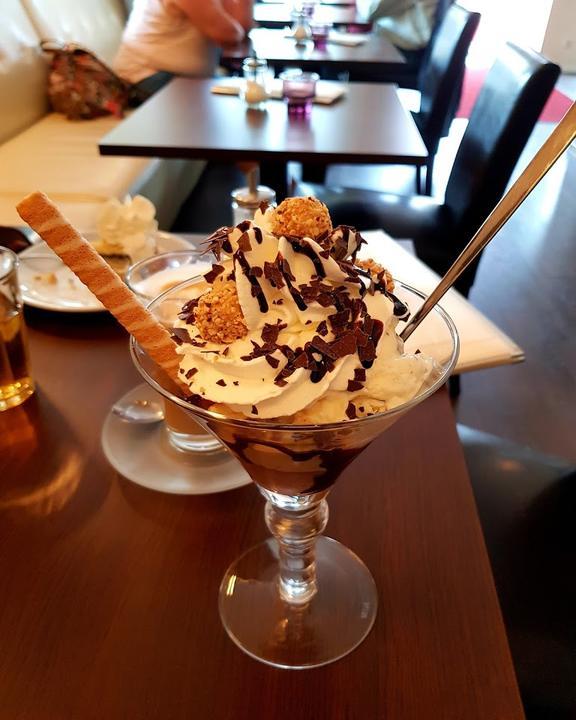 Cafe La Fleur