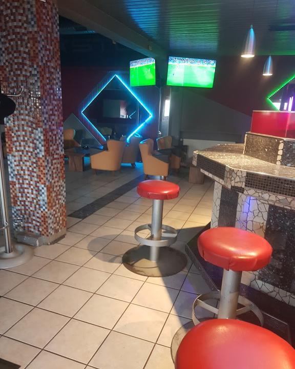 Bistro Casino Non Stop