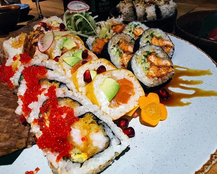 Na Sushi & Nudelbar