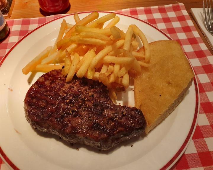 BLOCK HOUSE Karl-Marx-Allee