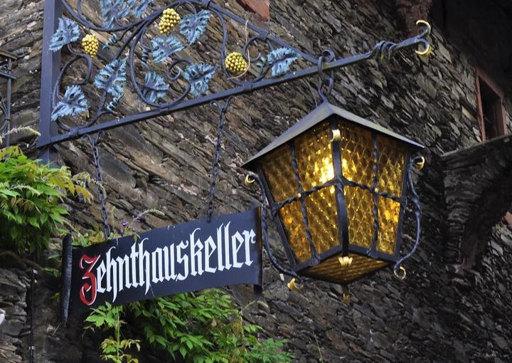 Zehnthauskeller