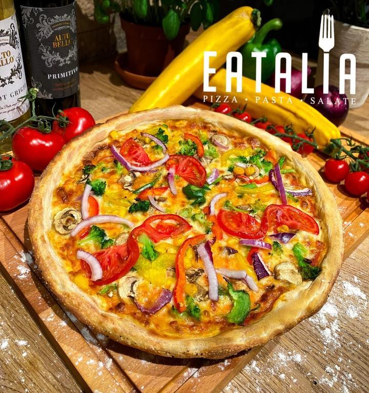 Eatalia Pizza, pasta salate