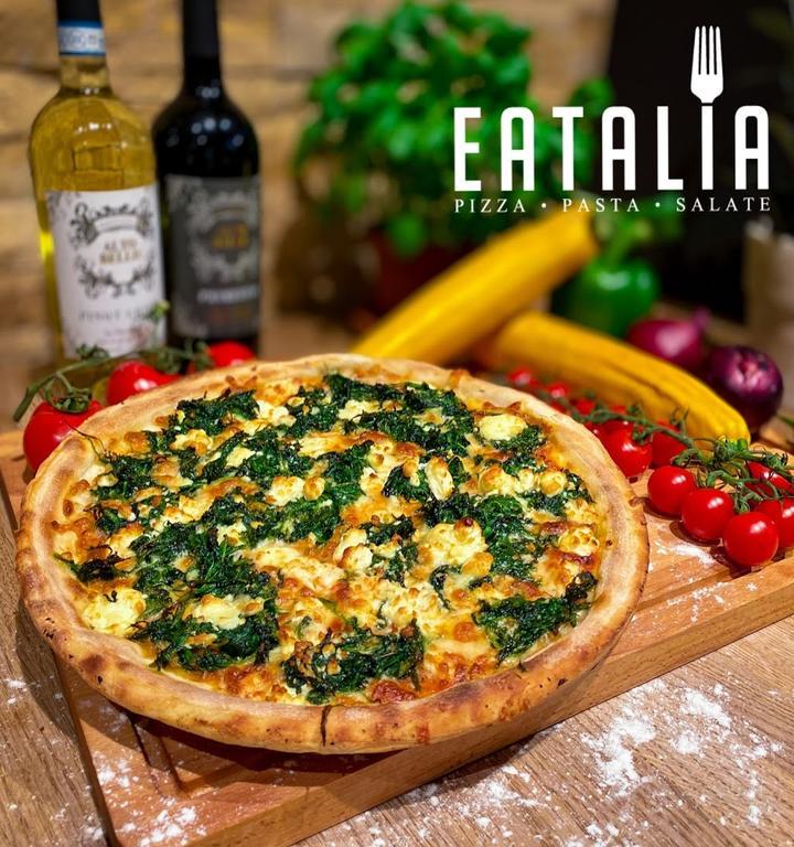 Eatalia Pizza, pasta salate