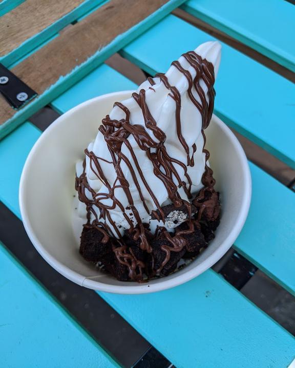 Shiyogu Frozen Yogurt