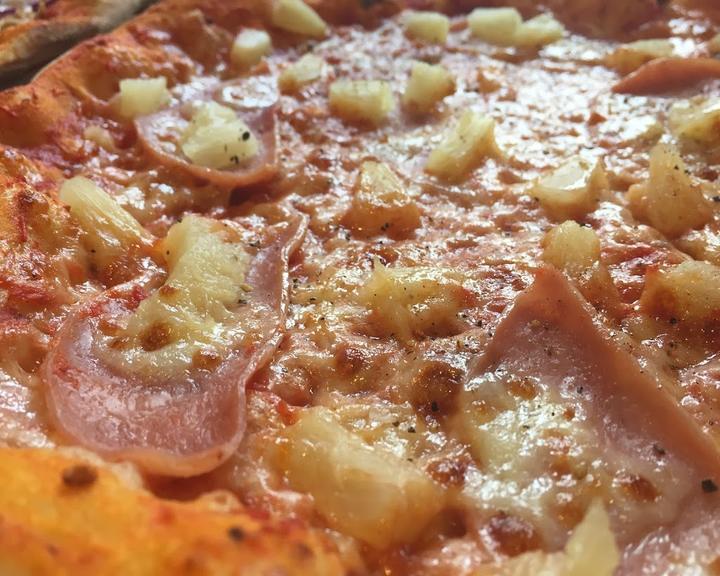 The Pizza Club