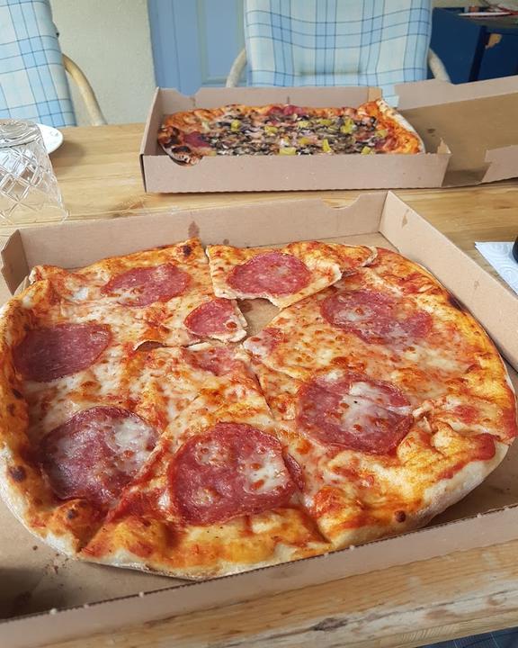 The Pizza Club