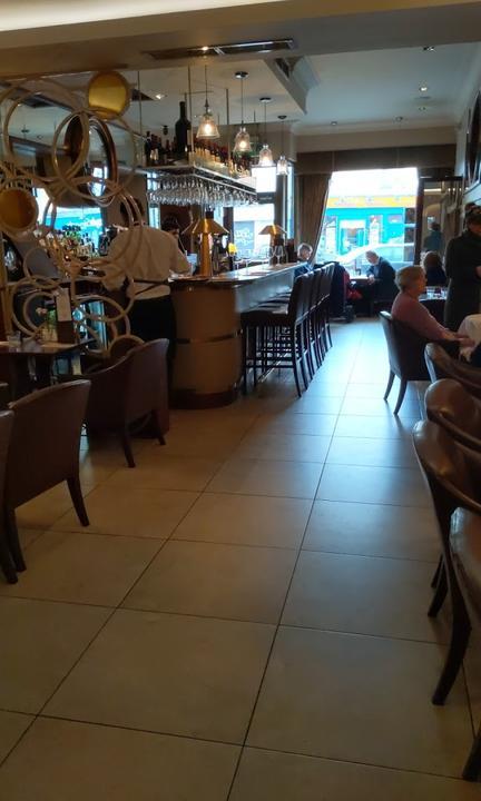 Bichou Bistro & Cafe