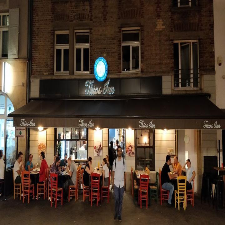 Thios Inn
