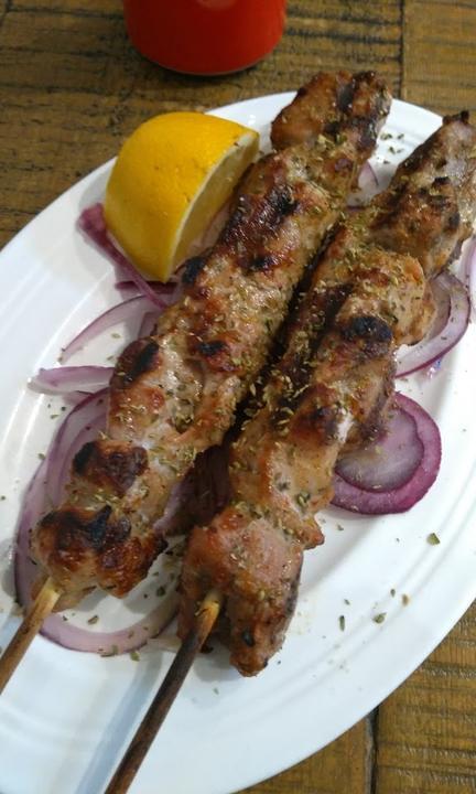 Thios Inn
