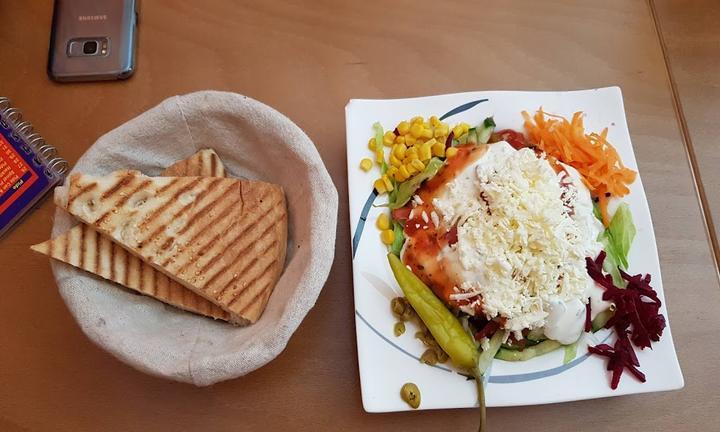 KEKÉ Kebap & Kumpir Haus