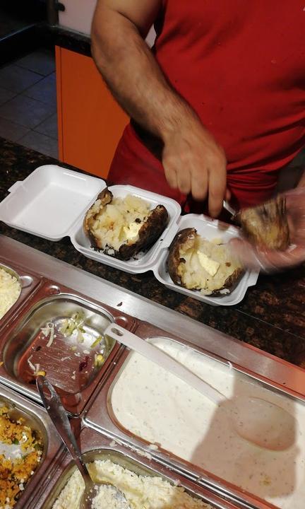 KEKÉ Kebap & Kumpir Haus