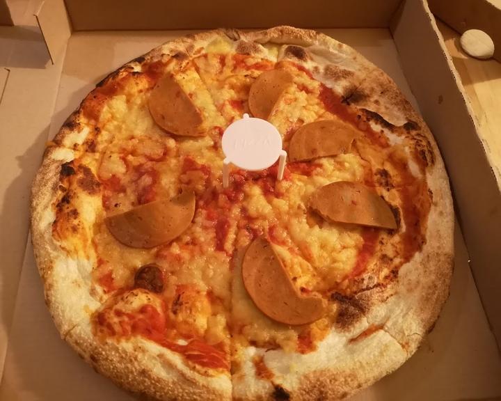 Pizzare Mauer Park