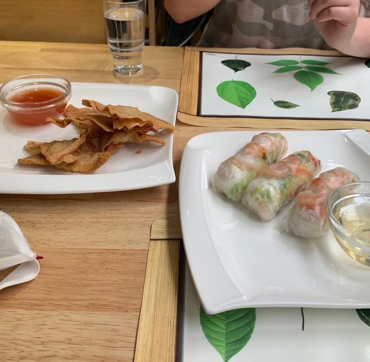 Sen Viet Bistro