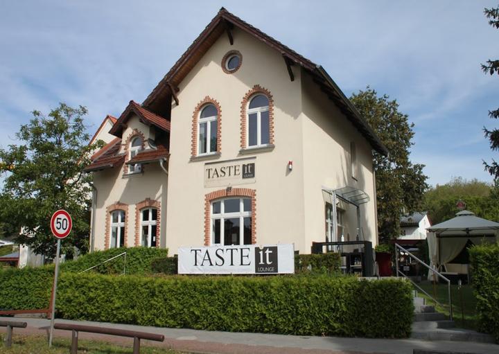 TASTE it Lounge