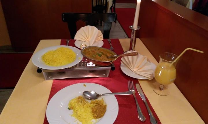 Taj Mahal Restaurant