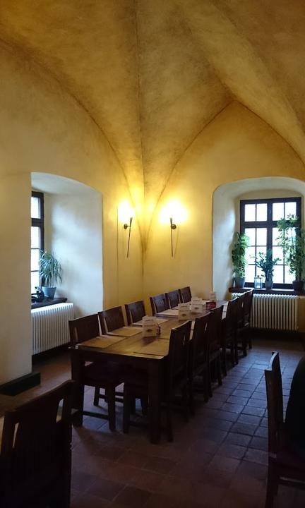 Burgwirtschaft Schloss Neuenburg