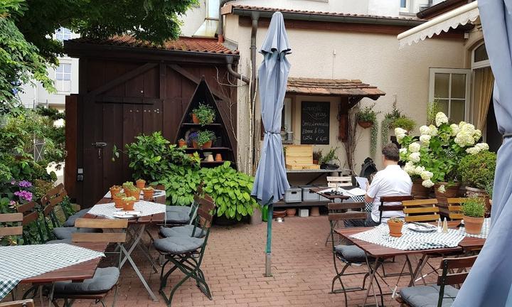 Brinkama's Restaurant