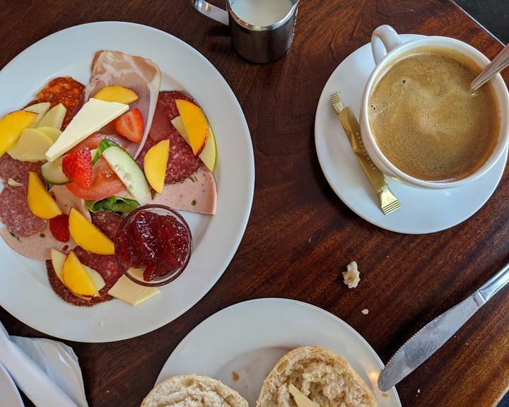 Cafe Geyer