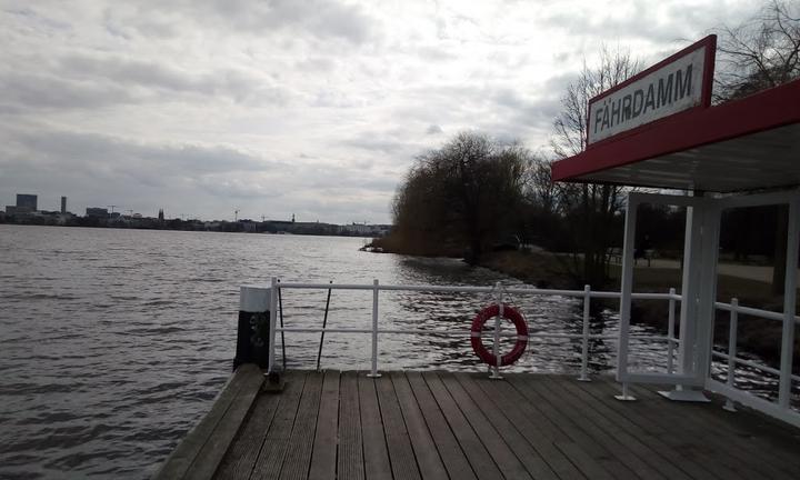 Alster Cliff