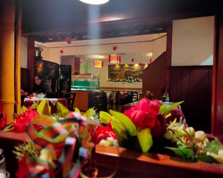 Lily China Restaurant