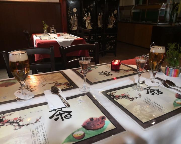 Lily China Restaurant