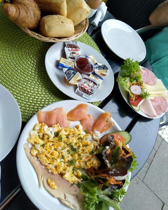 Cafe Uhrlaub