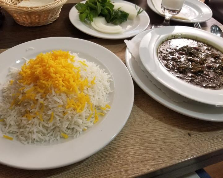 QASR Restaurant