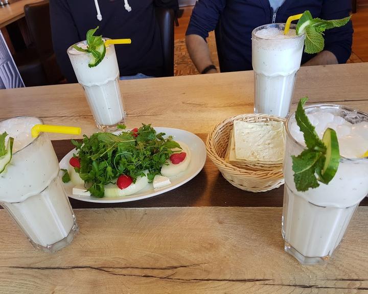 QASR Restaurant