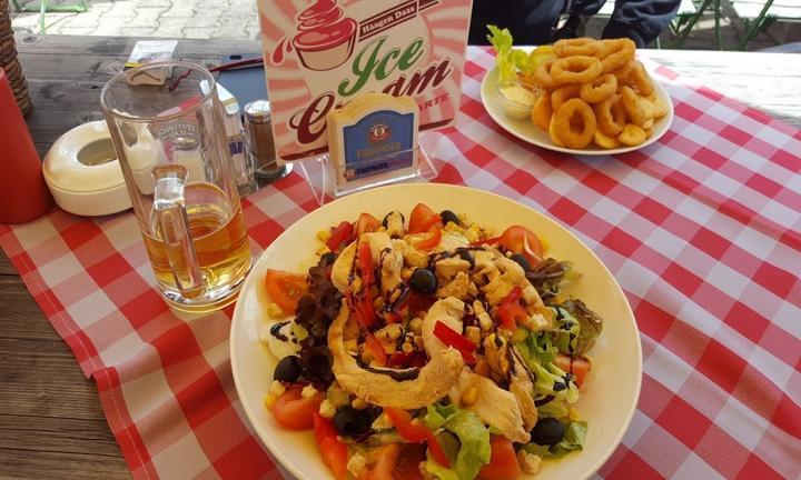 WOODY's American Restaurant