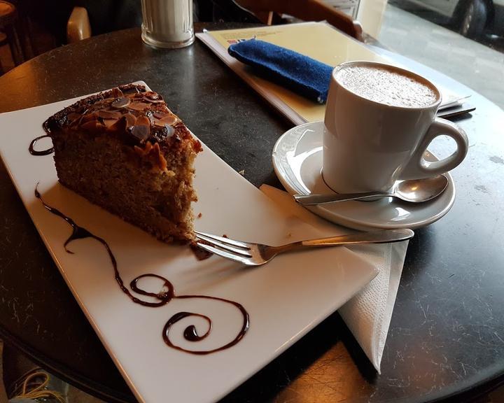 Cafe Knulle