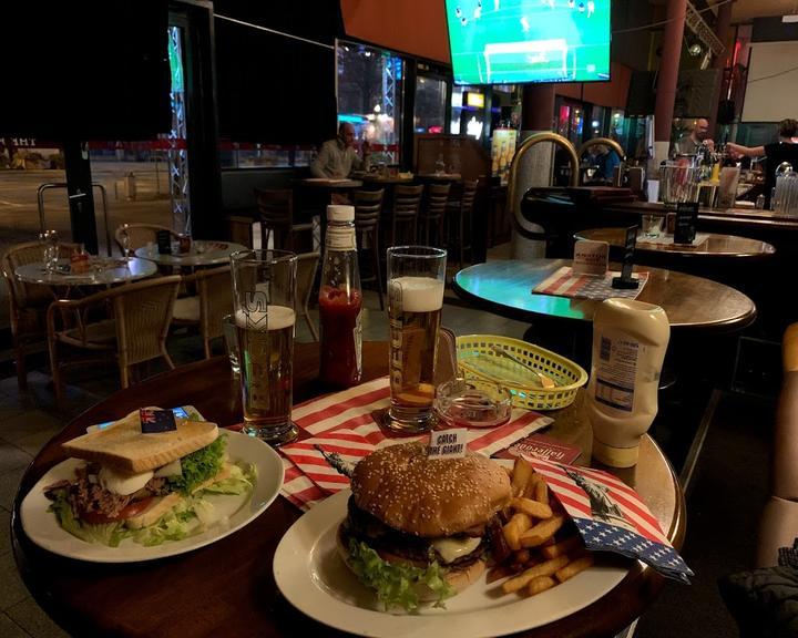 Sportsbar The Fan