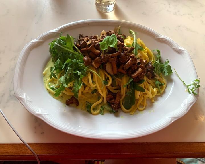 Cafe Schinkelwache