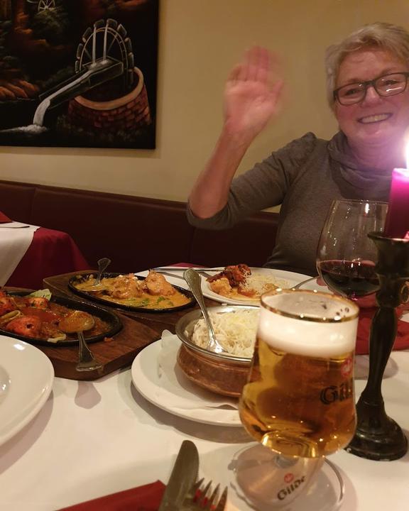 Taj Mahal Tandoori
