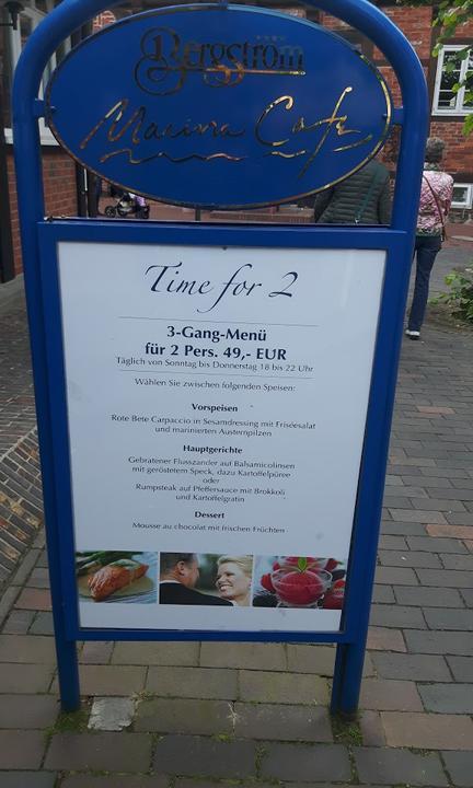 Marina Cafe