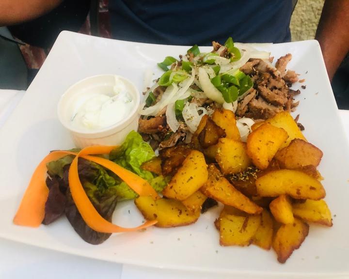 Restaurant Molon Lave
