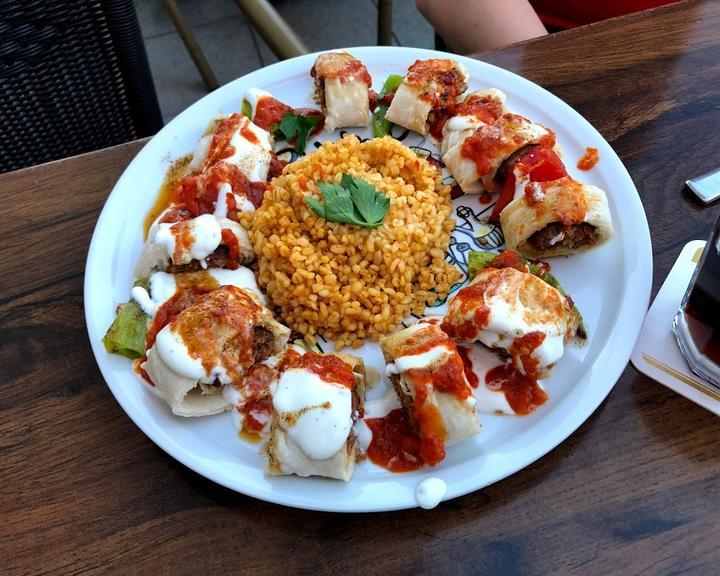 Lavin Restaurant