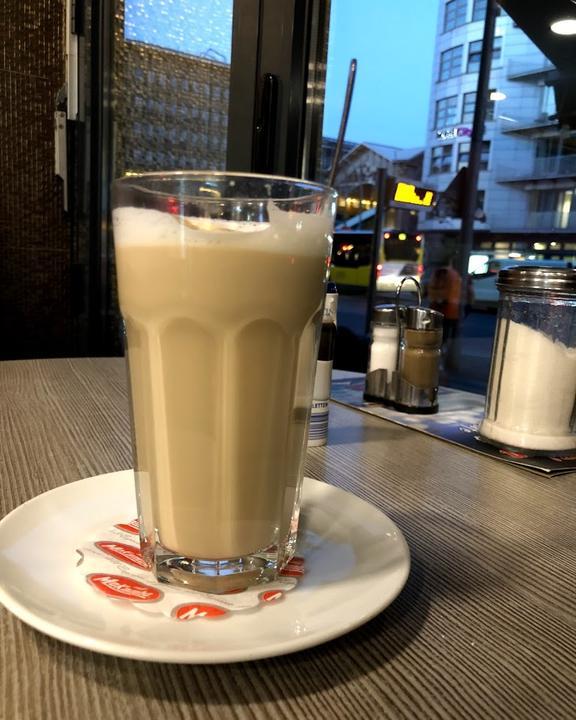 Cafe Divan - breakfast house