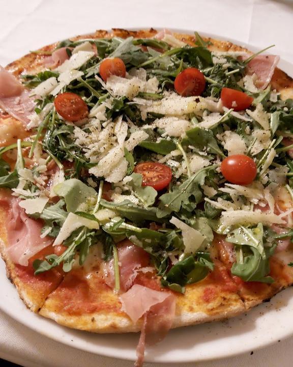 Villari Restaurant & Winebar