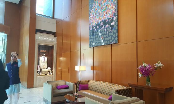 Four Seasons Chamber