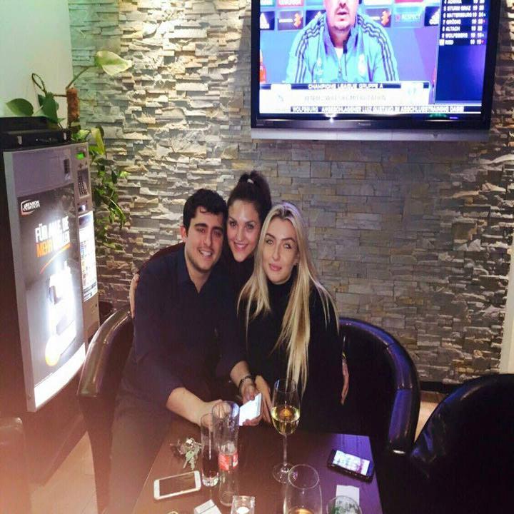 Sortie Bar & Lounge