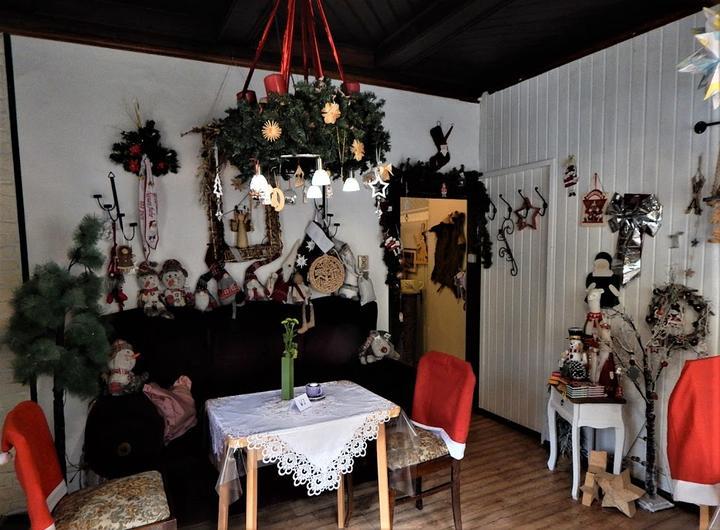 Sonjas Cafe Mit Geschenkestübchen