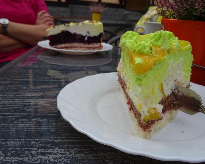 Sonjas Cafe Mit Geschenkestübchen